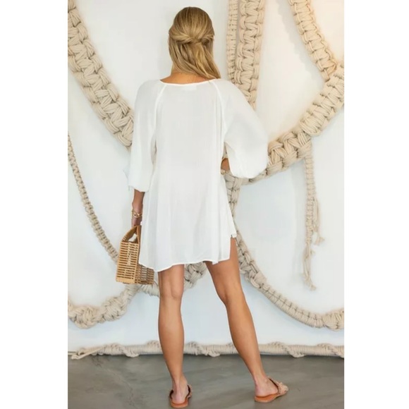 White Button Neck Wide Sleeve Tunic Hi Lo Coverup - Picture 8 of 11